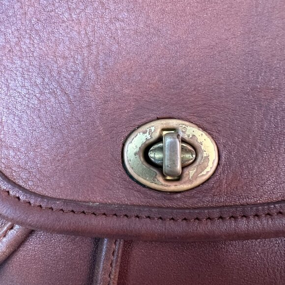 Coach 9960 Backpack Brown Leather Turnlock Vintage Daypack - Picture 2 of 11